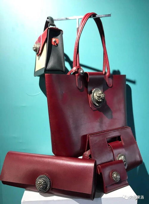 上海大學(xué)駐青海果洛傳統(tǒng)工藝工作站文創(chuàng)產(chǎn)品亮相第六屆中國(guó)非物質(zhì)文化遺產(chǎn)博覽會(huì)