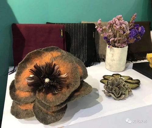 文化果洛丨上海大學駐青海果洛傳統(tǒng)工藝工作站文創(chuàng)產(chǎn)品亮相第六屆中國非物質(zhì)文化遺產(chǎn)博覽會